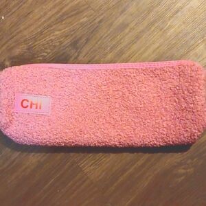 NWOT Chi Pink Travel Bag